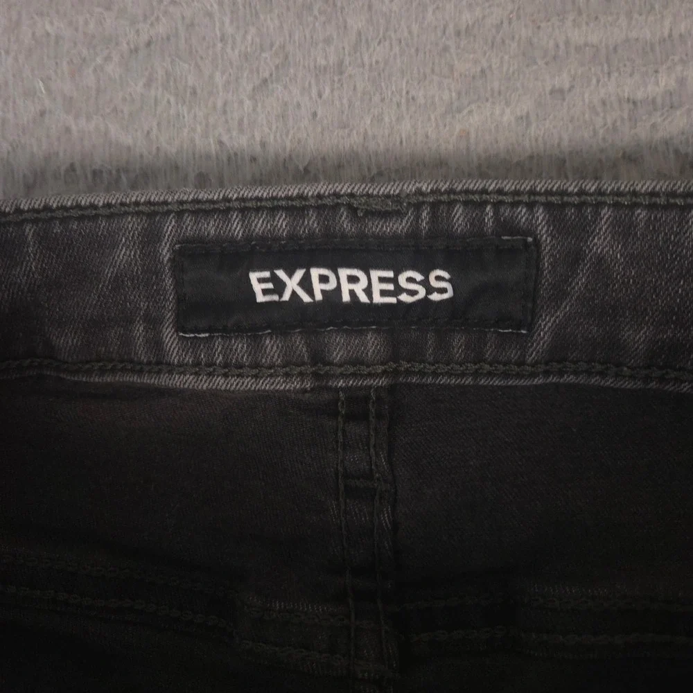Express Jeans Mens 32x34 Gray Skinny Hyper Stretch Denim Slim Leg Pants Preppy